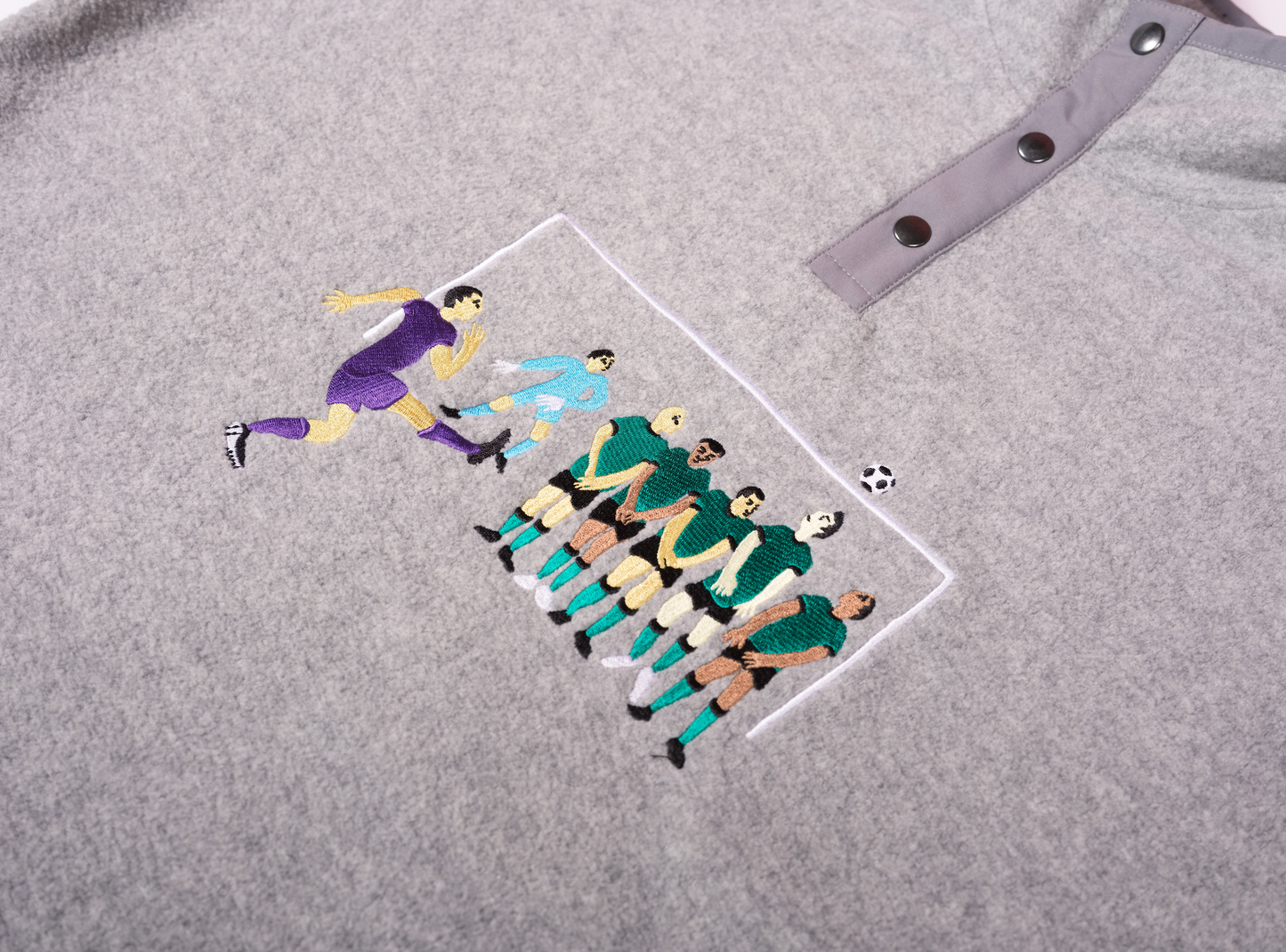 Free Kick Fleece - NYC Snowmelt Grey